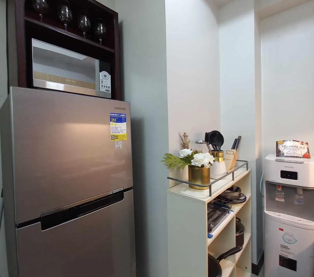 Aparthotel Comfy 2 Bedroom Condominium At Verdon Parc Ecoland Davao