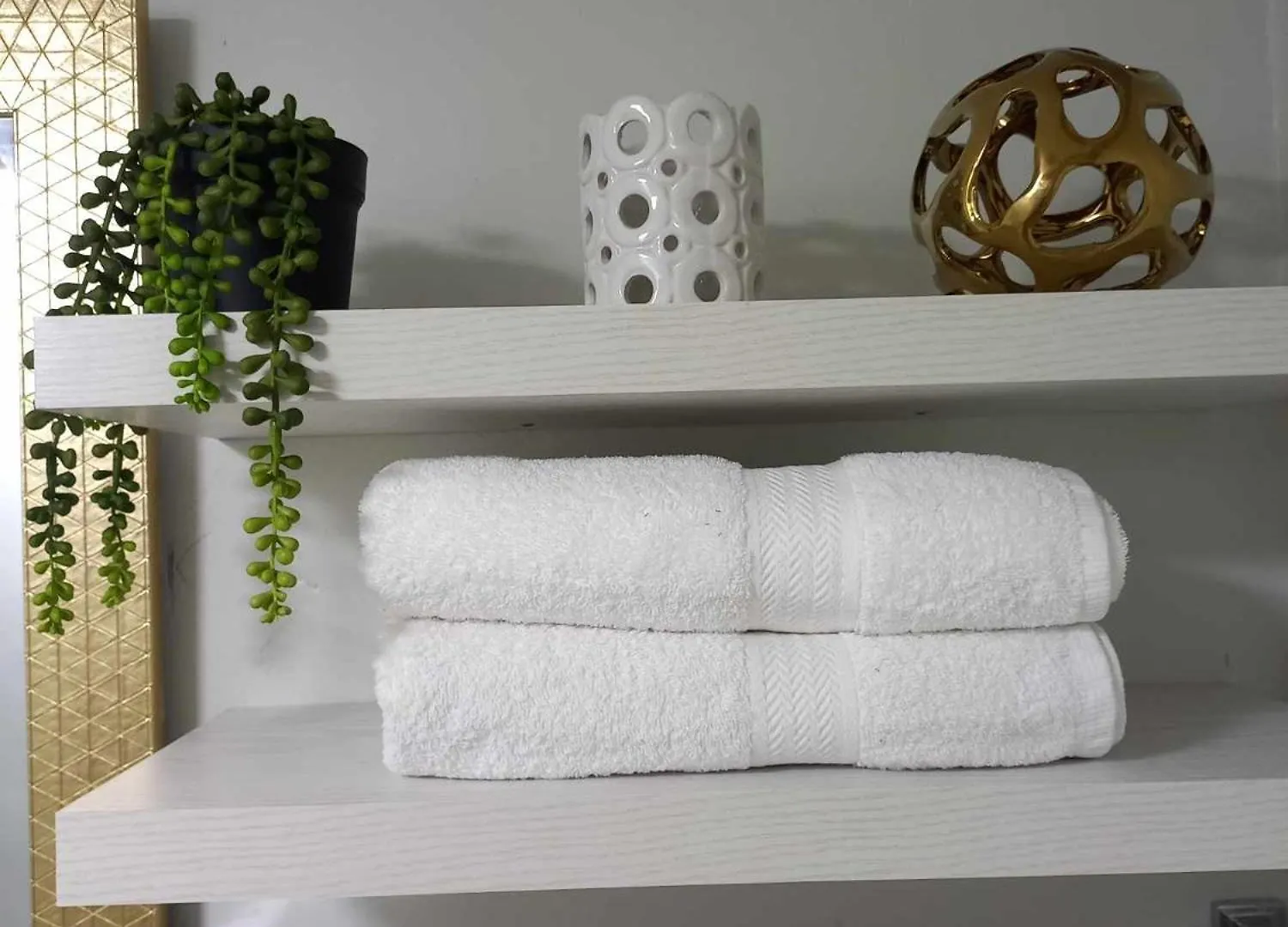Comfy 2 Bedroom Condominium At Verdon Parc Ecoland Davao